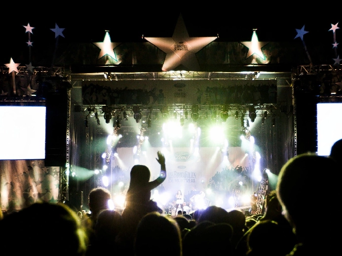 Solotech powers the sound revolution at festivals with cutting-edge professional audio technology, immersive experiences, and innovative solutions.