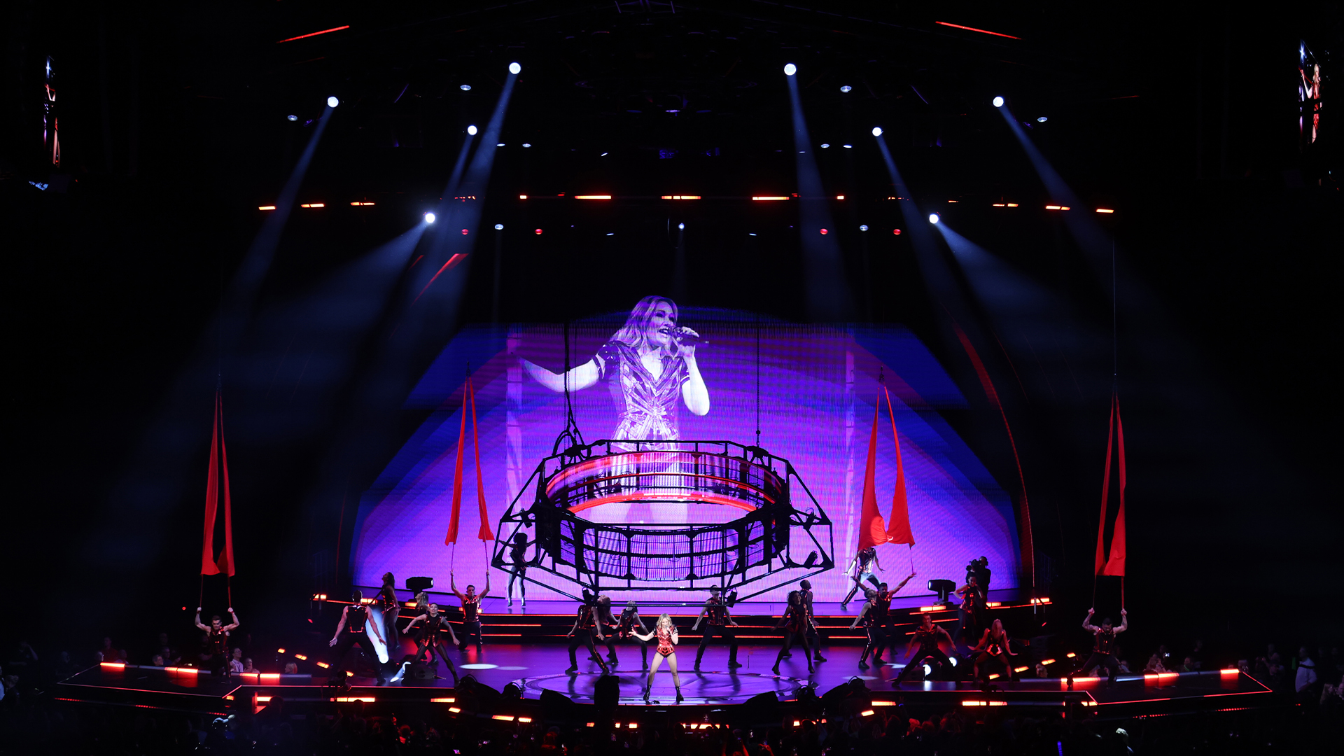 Solotech provides 360-degree audio, lighting, and video solution for Helene Fischer’s “live 2023” European tour